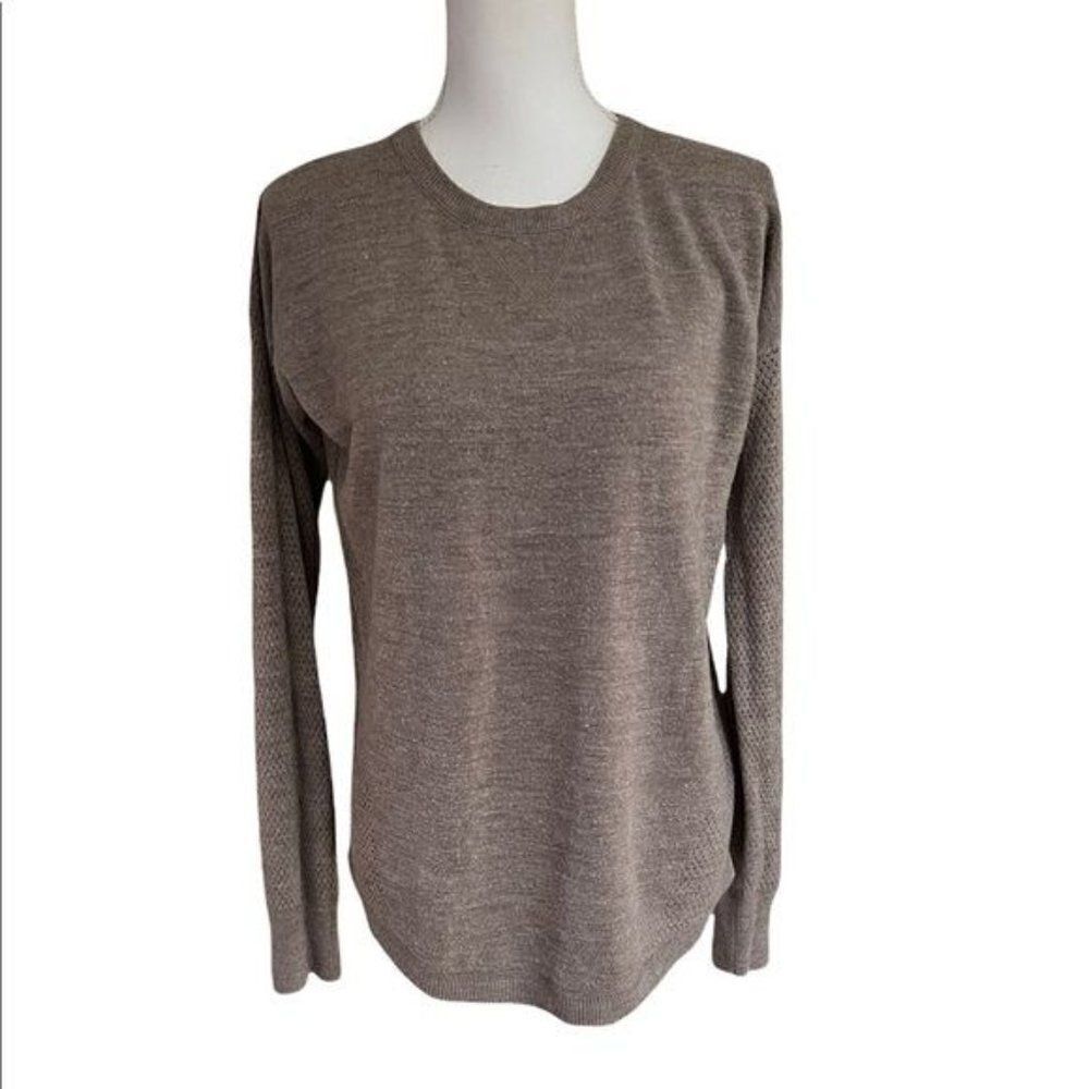 Sweet Romeo Crew Neck Long Sleeve Sweater in Tan Large
